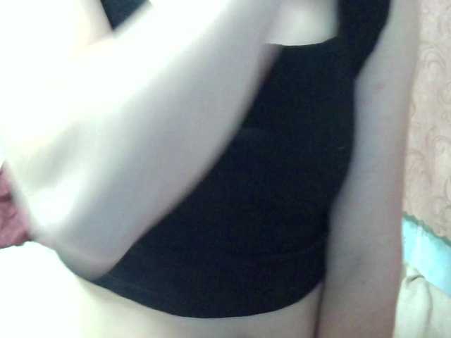 monitasofa's BongaCams show and profile