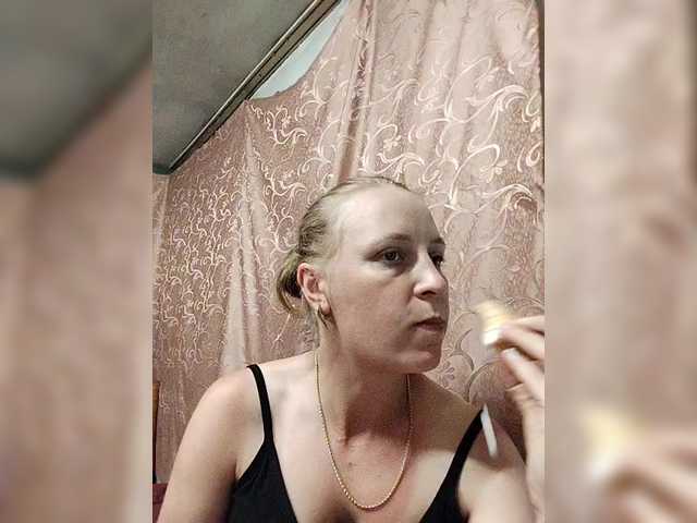 monitasofa live cam on BongaCams