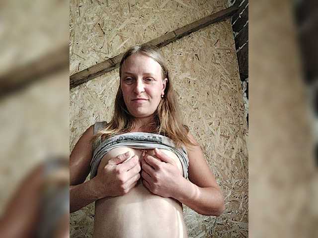 monitasofa live cam on BongaCams