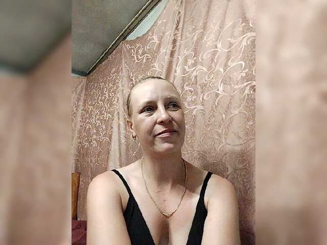 monitasofa live cam on BongaCams