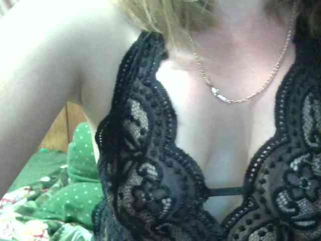 monitasabrina webcam