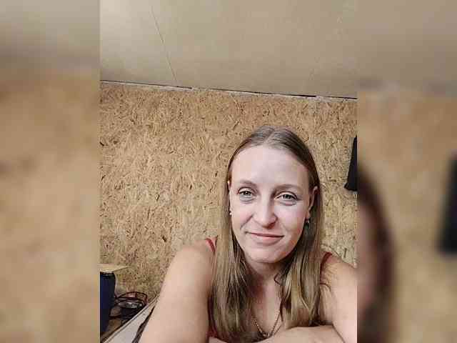 monitasabrina webcam