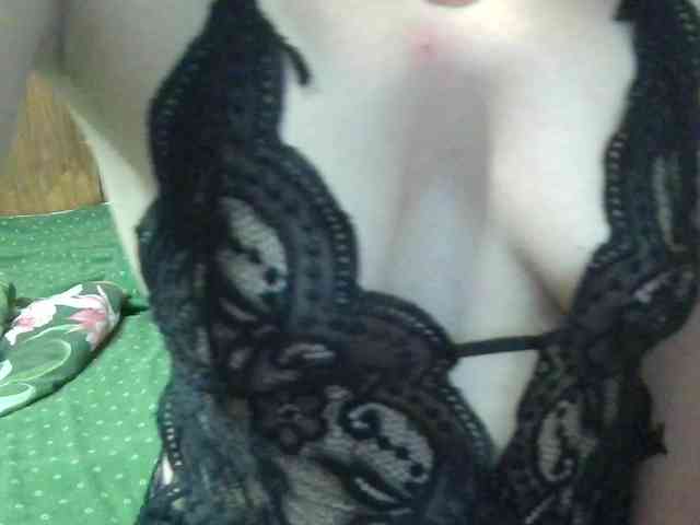 monitasabrina webcam