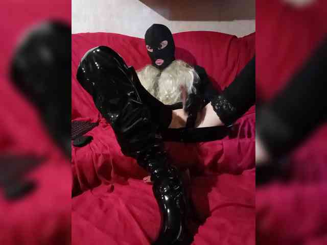 BiWkAyaa Sex Cam Show