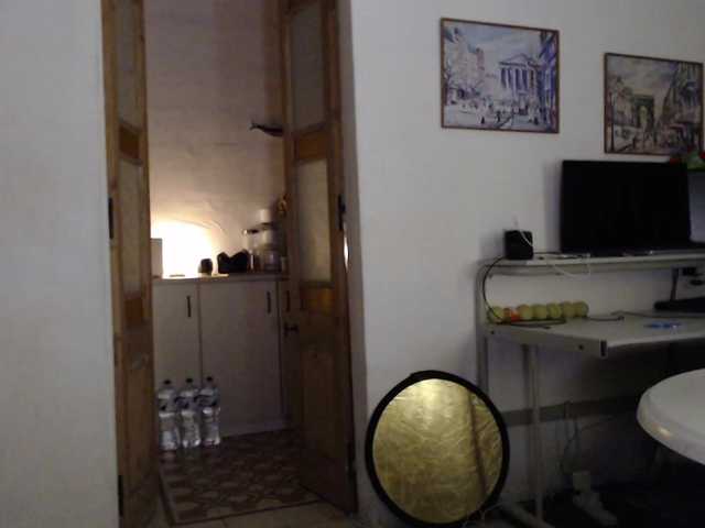 lilcumminfox live cam on BongaCams
