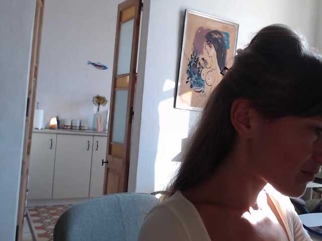 lilcumminfox live cam on BongaCams