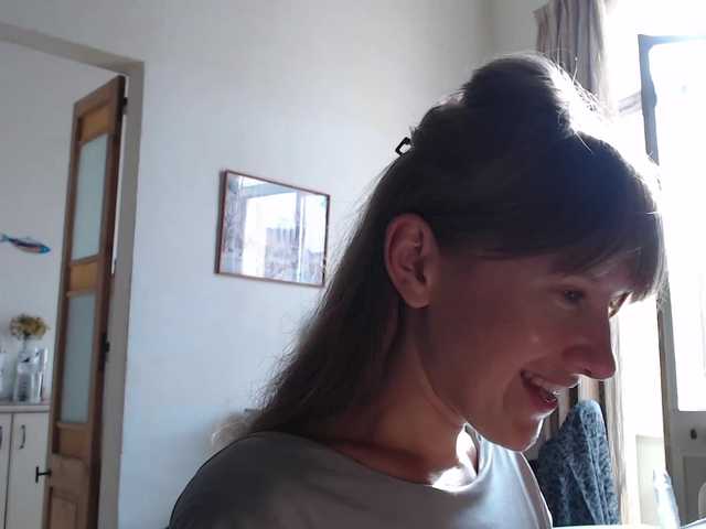 lilcumminfox live cam on BongaCams