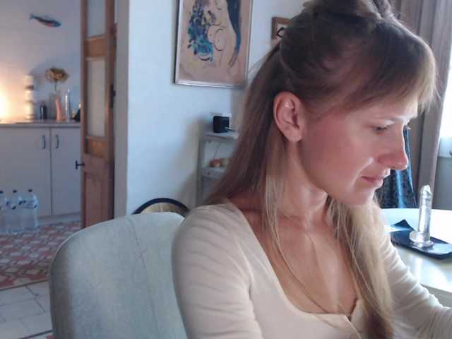 lilcumminfox live cam preview