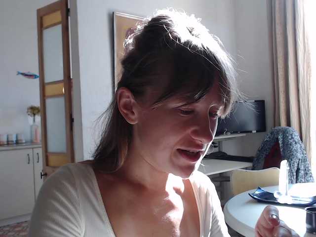 lilcumminfox live cam on BongaCams