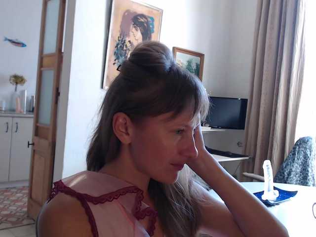 lilcumminfox live cam on BongaCams