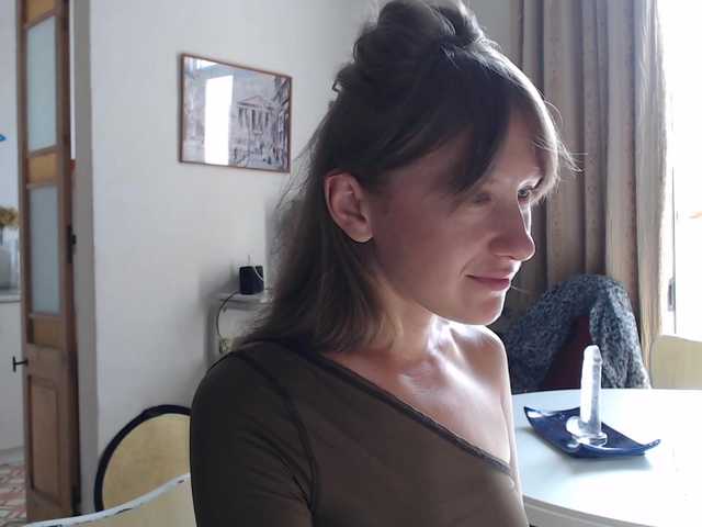 lilcumminfox live cam on BongaCams