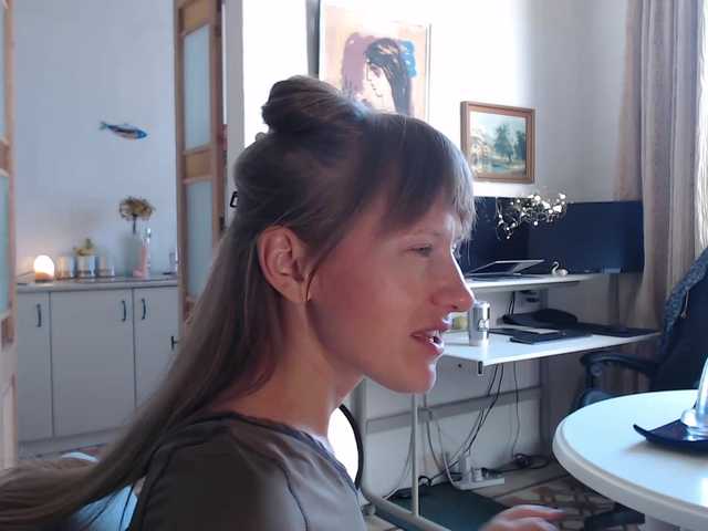 lilcumminfox live cam on BongaCams