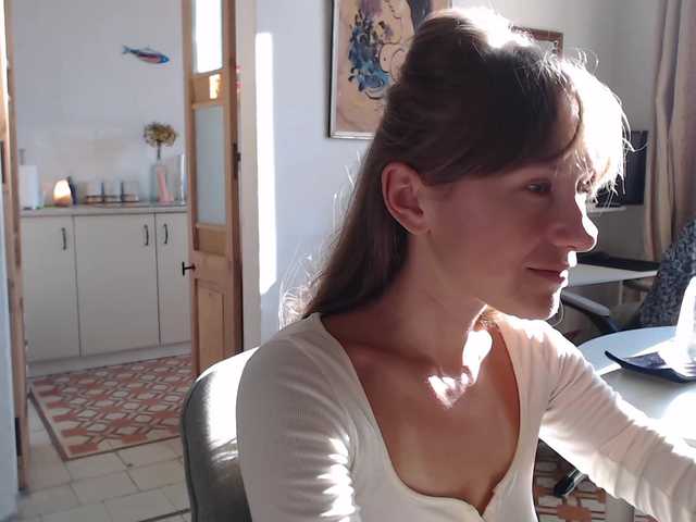 lilcumminfox live cam on BongaCams