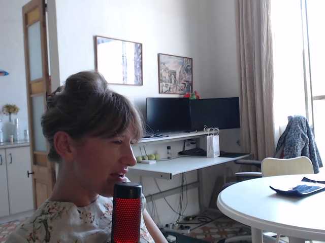 lilcumminfox live cam