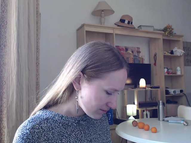 lilcumminfox live cam on BongaCams