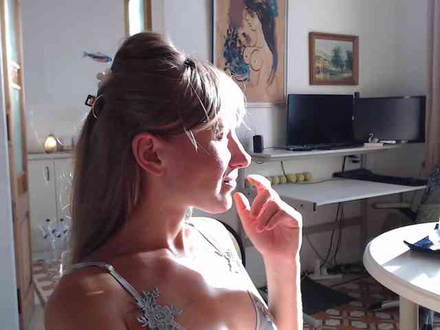 lilcumminfox webcam