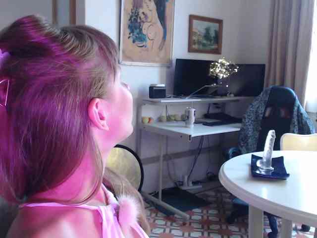 lilcumminfox webcam