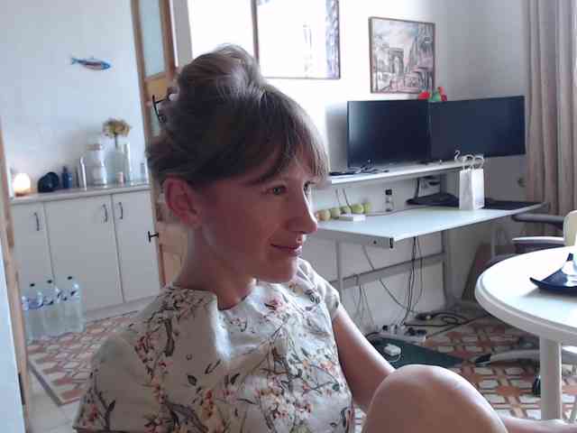 lilcumminfox webcam