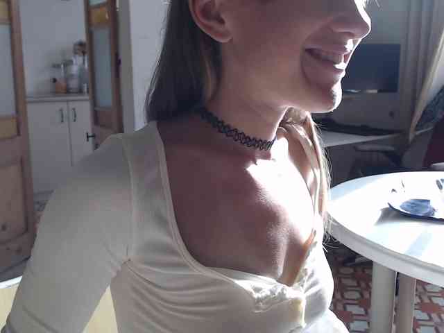 lilcumminfox webcam