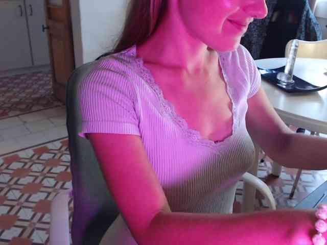 lilcumminfox webcam