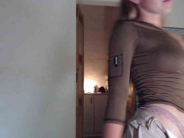 lilcumminfox webcam