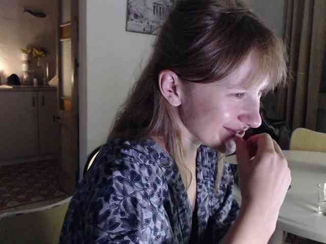 lilcumminfox webcam
