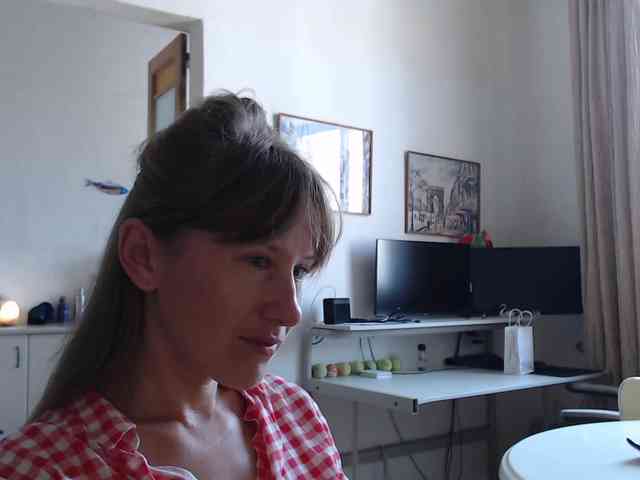 lilcumminfox webcam