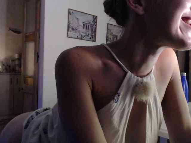 lilcumminfox webcam