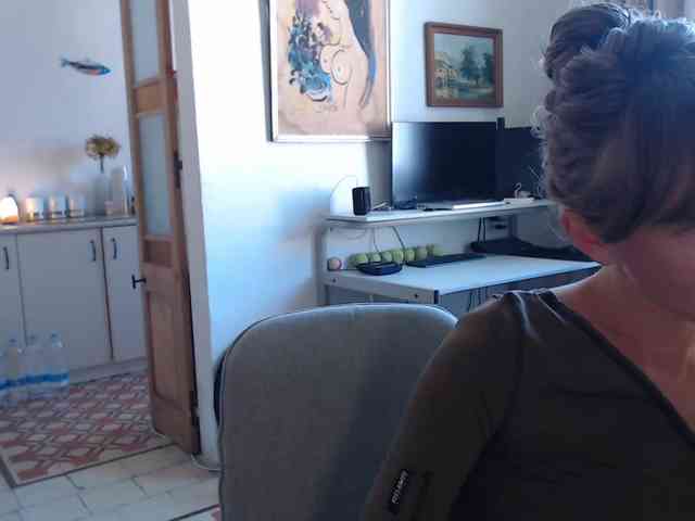 lilcumminfox's webcam live show