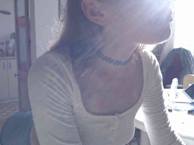 lilcumminfox webcam