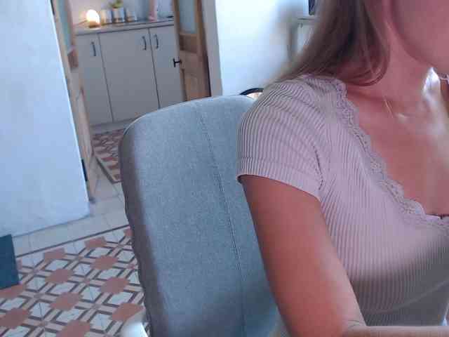 lilcumminfox webcam