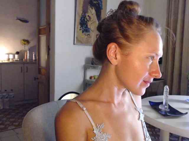 lilcumminfox webcam