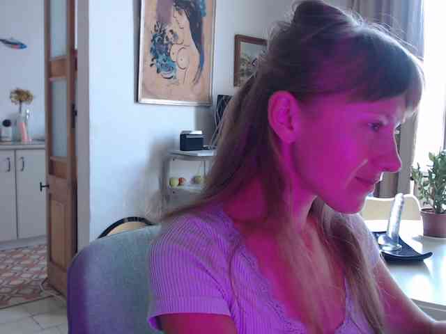 lilcumminfox webcam