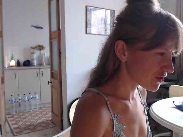 lilcumminfox webcam