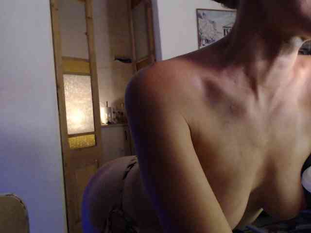 lilcumminfox webcam