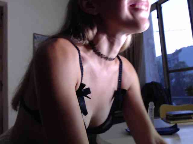 lilcumminfox webcam