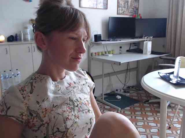 lilcumminfox webcam