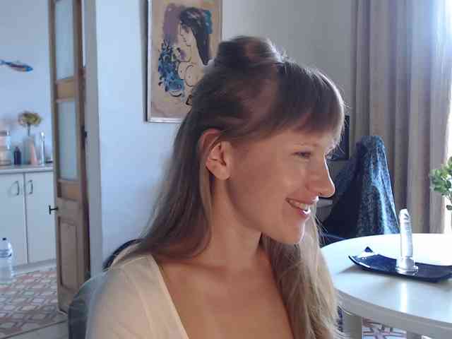lilcumminfox webcam