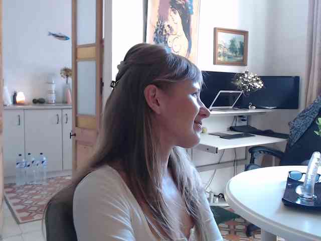 lilcumminfox webcam