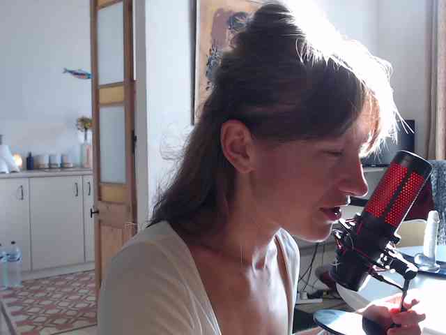 lilcumminfox webcam