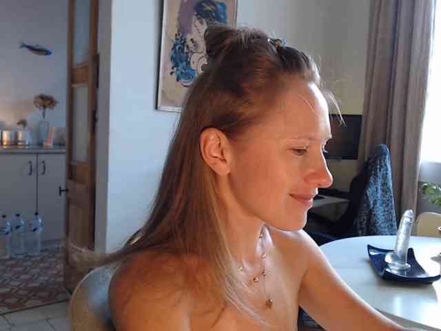 lilcumminfox webcam