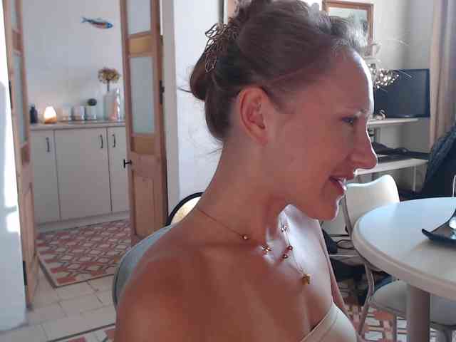lilcumminfox webcam
