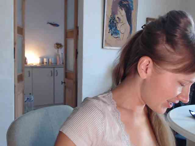 lilcumminfox webcam