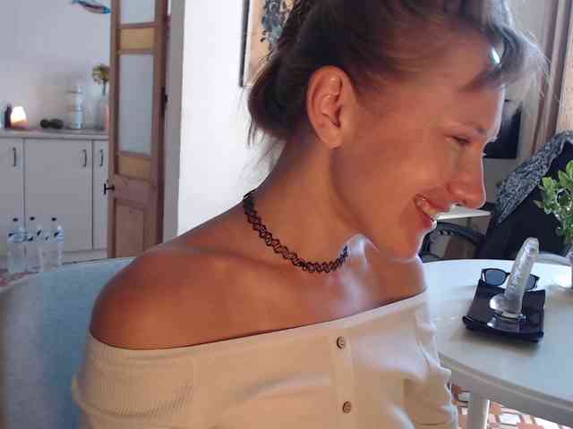 lilcumminfox webcam