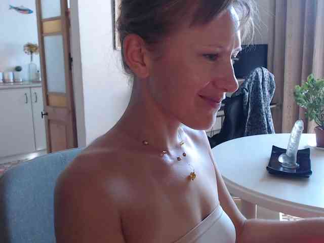 lilcumminfox webcam