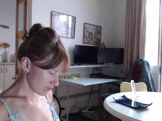 lilcumminfox webcam