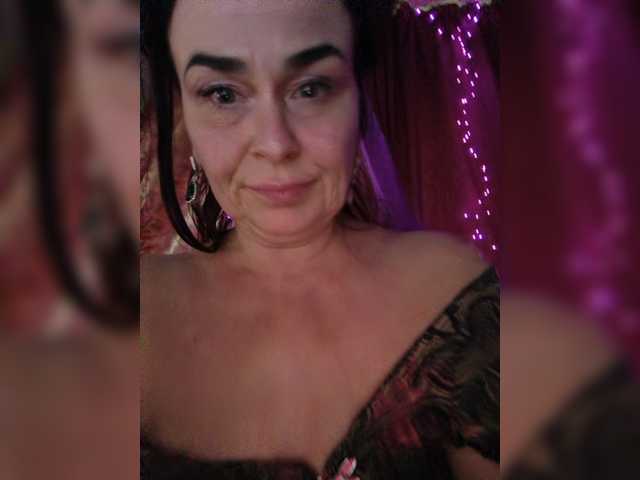 ladyzlata live cam on BongaCams