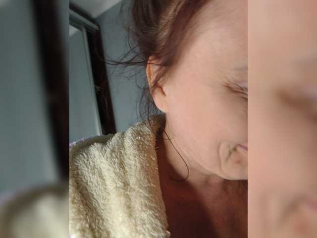 ladyzlata, en directo ahora en BongaCams