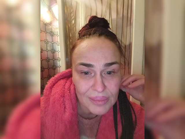 ladyzlata live cam on BongaCams