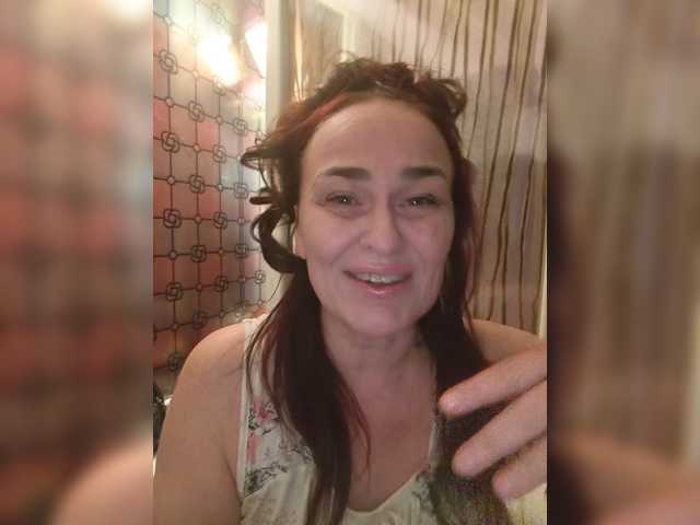 hotzlata live cam preview